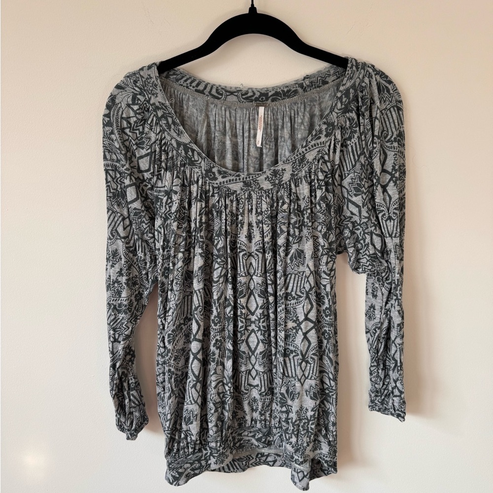 Free People Grey Lightweight Bubble Top, Grey tribal print, Women’s Small